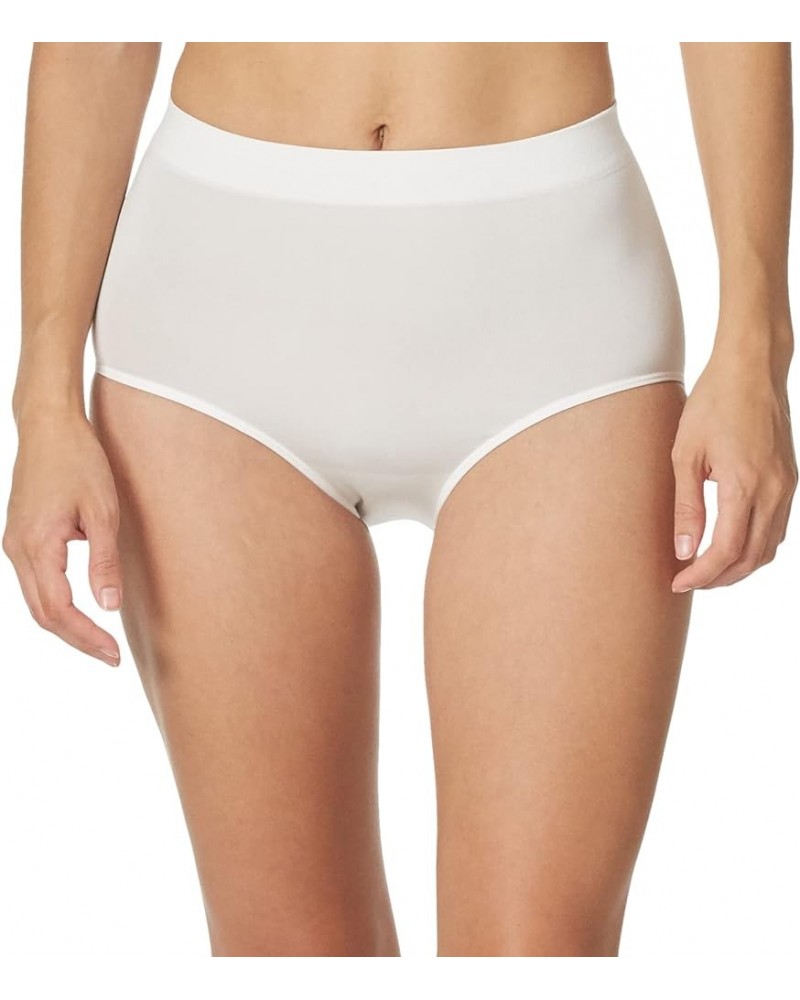 Women's B Smooth Briefs Panty White $11.20 Lingerie