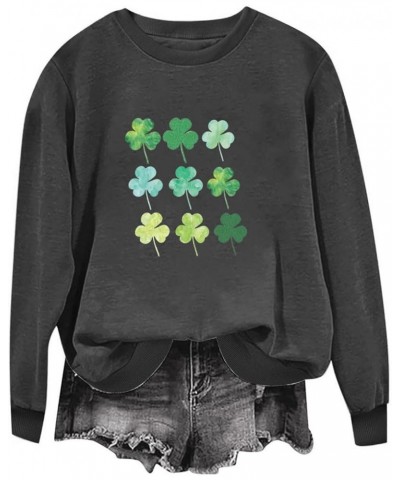 St Patricks Day Shirt Women Long Sleeve Crew Neck Sweatshirts Irish Shamrock Heart Print Lucky Tees Shirts Pullover I Dark Gr...