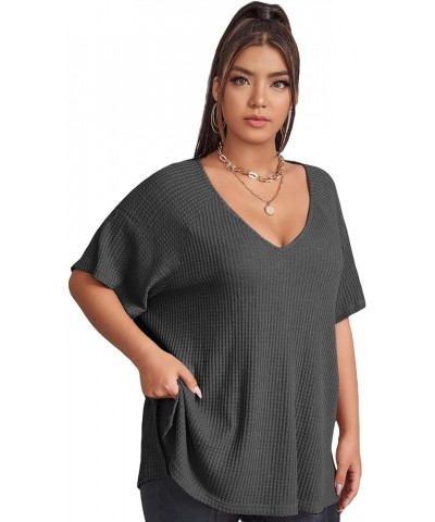 Women's Plus Size V Neck Short Sleeve Tee Split Hem Waffle Knit Oversized Casual Loose Summer Basic T Shirt Tops Pure Dark Gr...