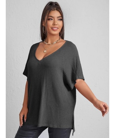 Women's Plus Size V Neck Short Sleeve Tee Split Hem Waffle Knit Oversized Casual Loose Summer Basic T Shirt Tops Pure Dark Gr...